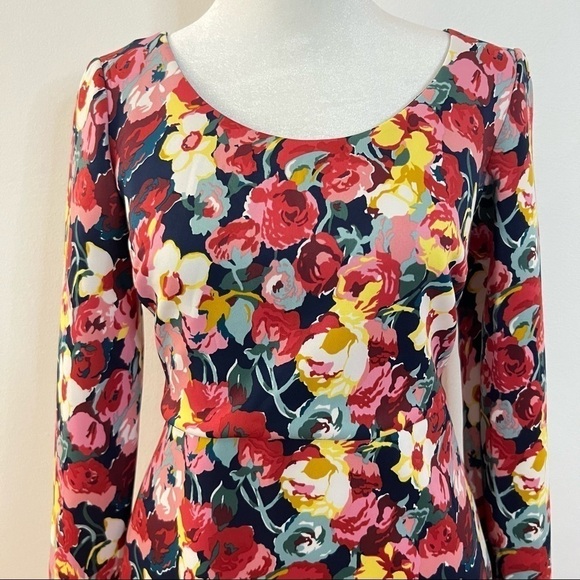 BETSY JOHNSON Long Sleeve Floral Dress - Picture 6 of 9
